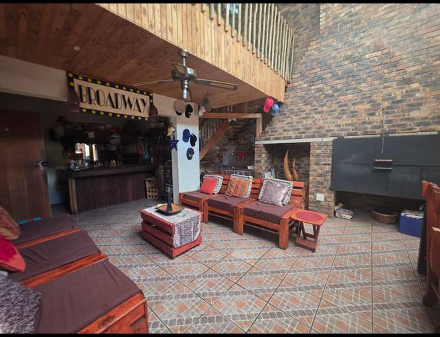 3 BEDROOM HOUSE FOR SALE IN VANDERBIJLPARK SE 6